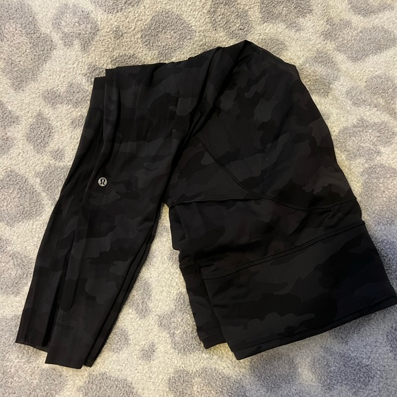 Fast and Free High Rise Tight 25” Size 16 - Picture 3 of 3